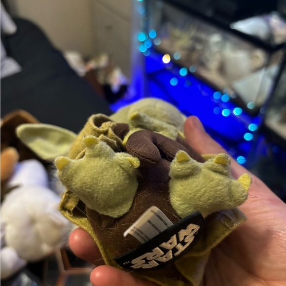 Star Wars Big Headed Yoda 7" Plush Toy - Picture 8 of 8